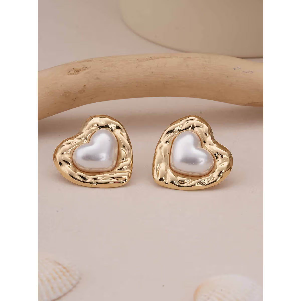 40442 Korean Love Stylish Earring