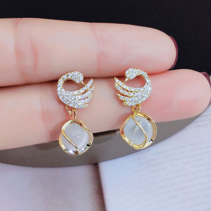 Korean Crystal Sparking Diamond Drop Earring for Women Gold