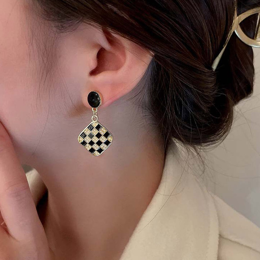 Korean Square Luxurious Cheque Drop Earring