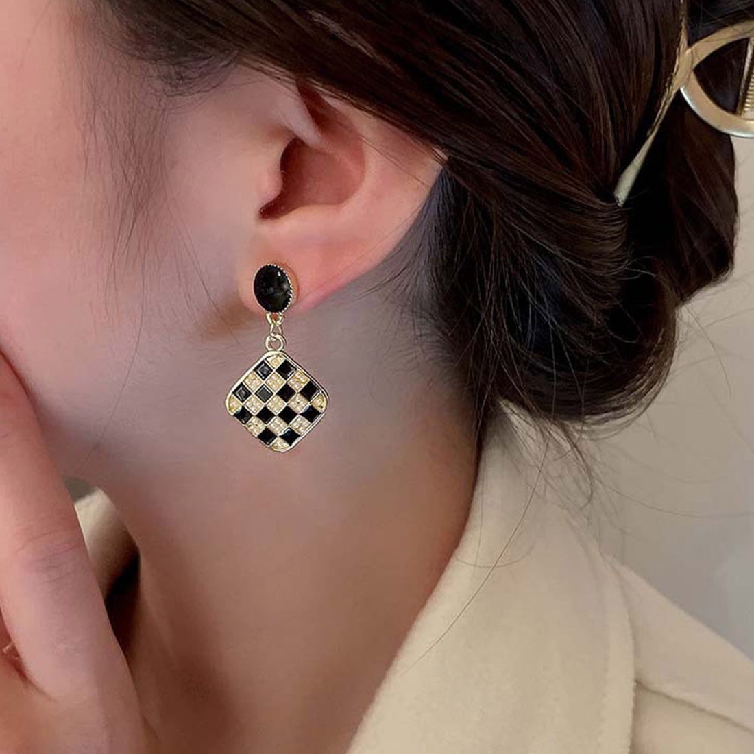 Korean Square Luxurious Cheque Drop Earring