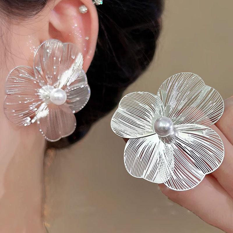 Korean Luxurious Premium Flower Silver Earring