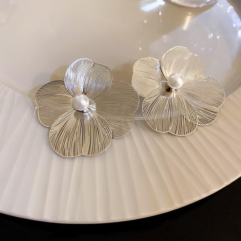 Korean Luxurious Premium Flower Silver Earring